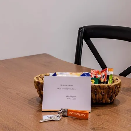 Appartamento Spacious Modern 4-bed2bath Oasis! #370 *