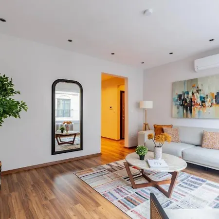 Appartamento Spacious Modern 4-bed2bath Oasis! #370 Provincia di Istanbul