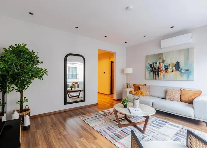 Appartamento Spacious Modern 4-bed2bath Oasis! #370 Provincia di Istanbul