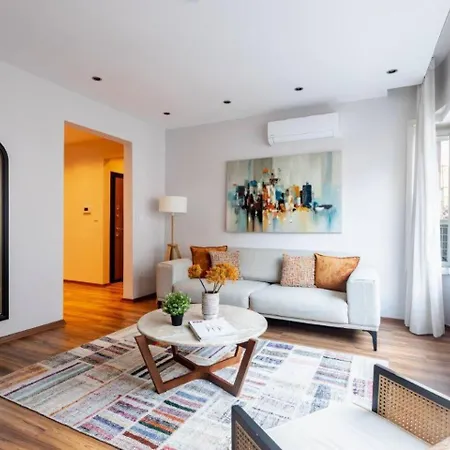 Spacious Modern 4-bed2bath Oasis! #370 * イスタンブール