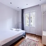 Spacious Modern 4-bed2bath Oasis! #370 Apartment Istanbul